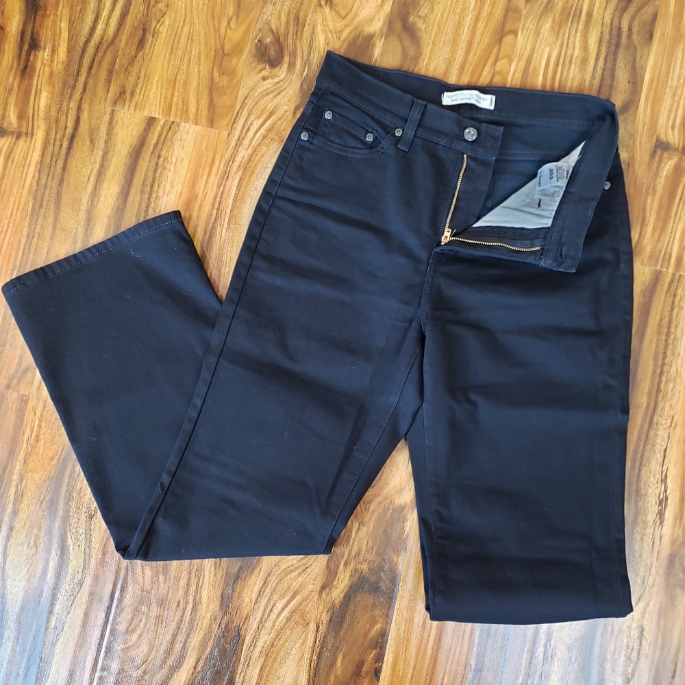 Levi's Perfectly Slimming 512 Bootcut Black - 10S
